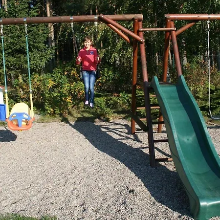 Osada Laskowo, Ośrodek Nad Jeziorem Domek alpejski