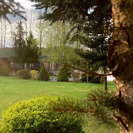 Osada Laskowo, Ośrodek Nad Jeziorem