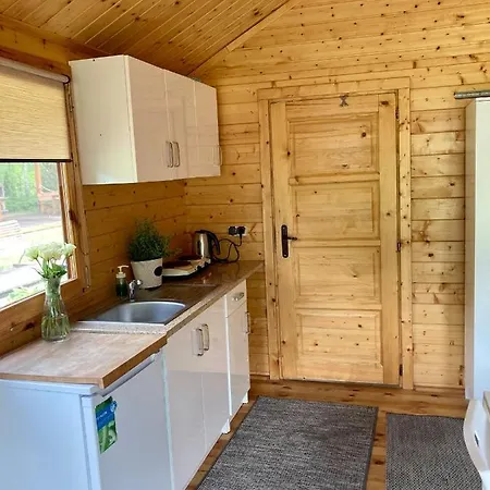 Osada Laskowo, Ośrodek Nad Jeziorem Laskowo