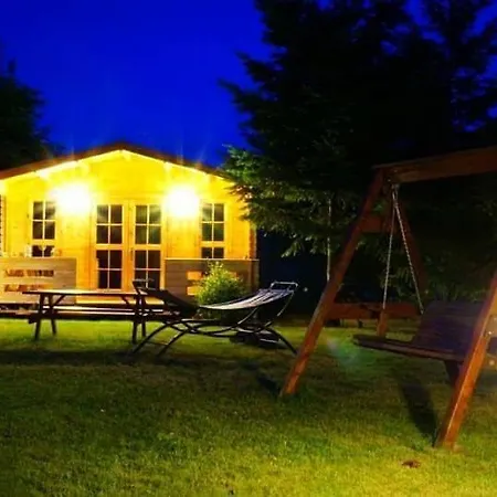 Osada Laskowo, Osrodek Nad Jeziorem