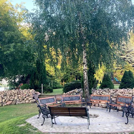 Osada Laskowo, Osrodek Nad Jeziorem * Laskowo