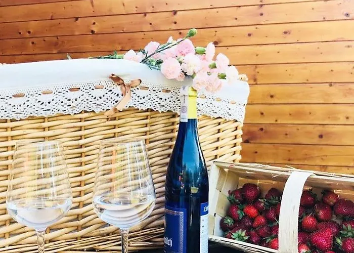 Alpstuga Osada Laskowo, Osrodek Nad Jeziorem *