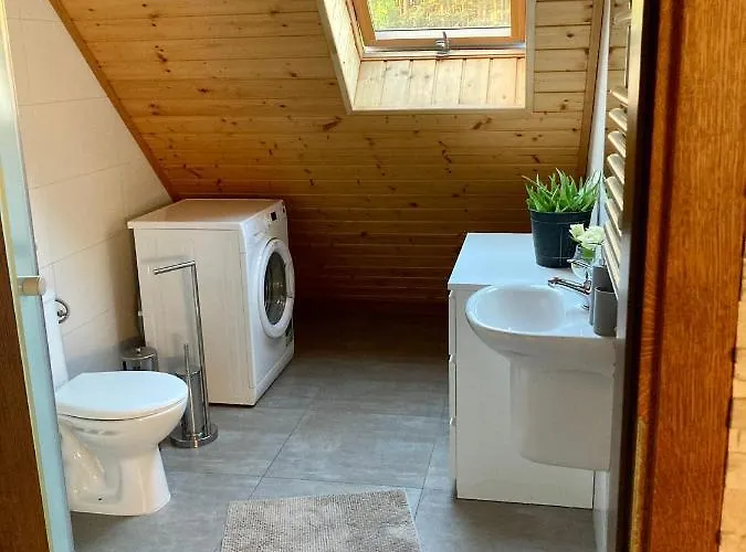 Osada Laskowo, Osrodek Nad Jeziorem Dağ evi