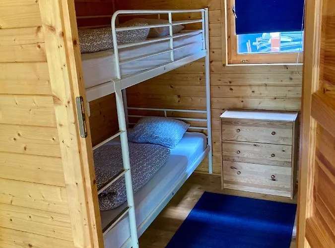 Osada Laskowo, Osrodek Nad Jeziorem Laskowo