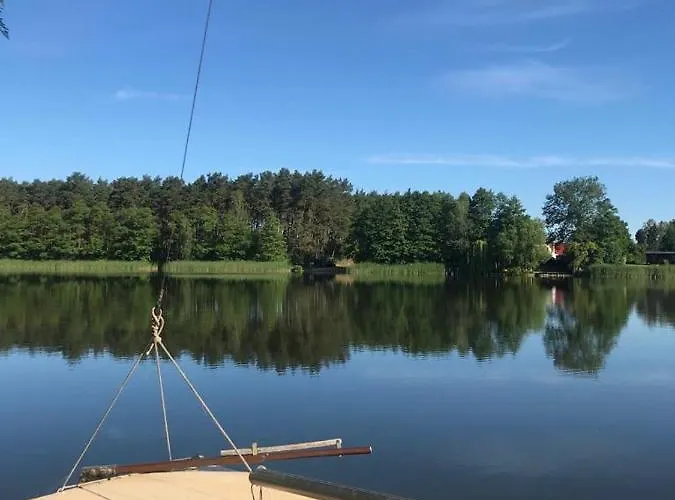Osada Laskowo, Osrodek Nad Jeziorem Alpstuga Laskowo