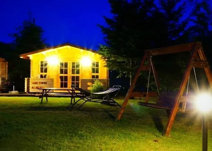 Osada Laskowo, Osrodek Nad Jeziorem