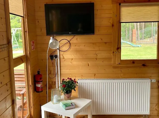 Osada Laskowo, Osrodek Nad Jeziorem *