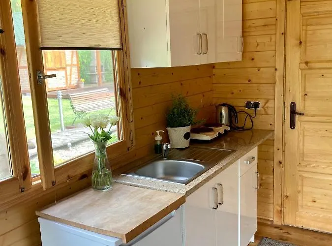 Osada Laskowo, Osrodek Nad Jeziorem * Laskowo