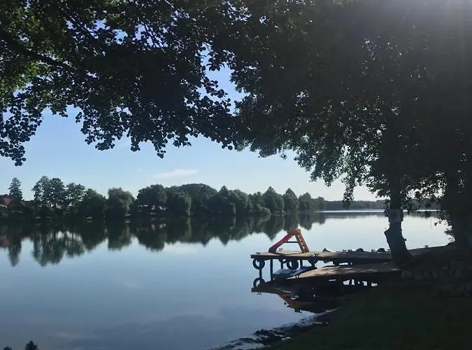 Osada Laskowo, Osrodek Nad Jeziorem